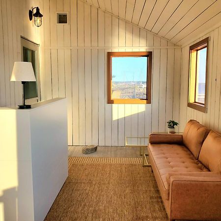 Albert'S Shelburne Bagian luar foto