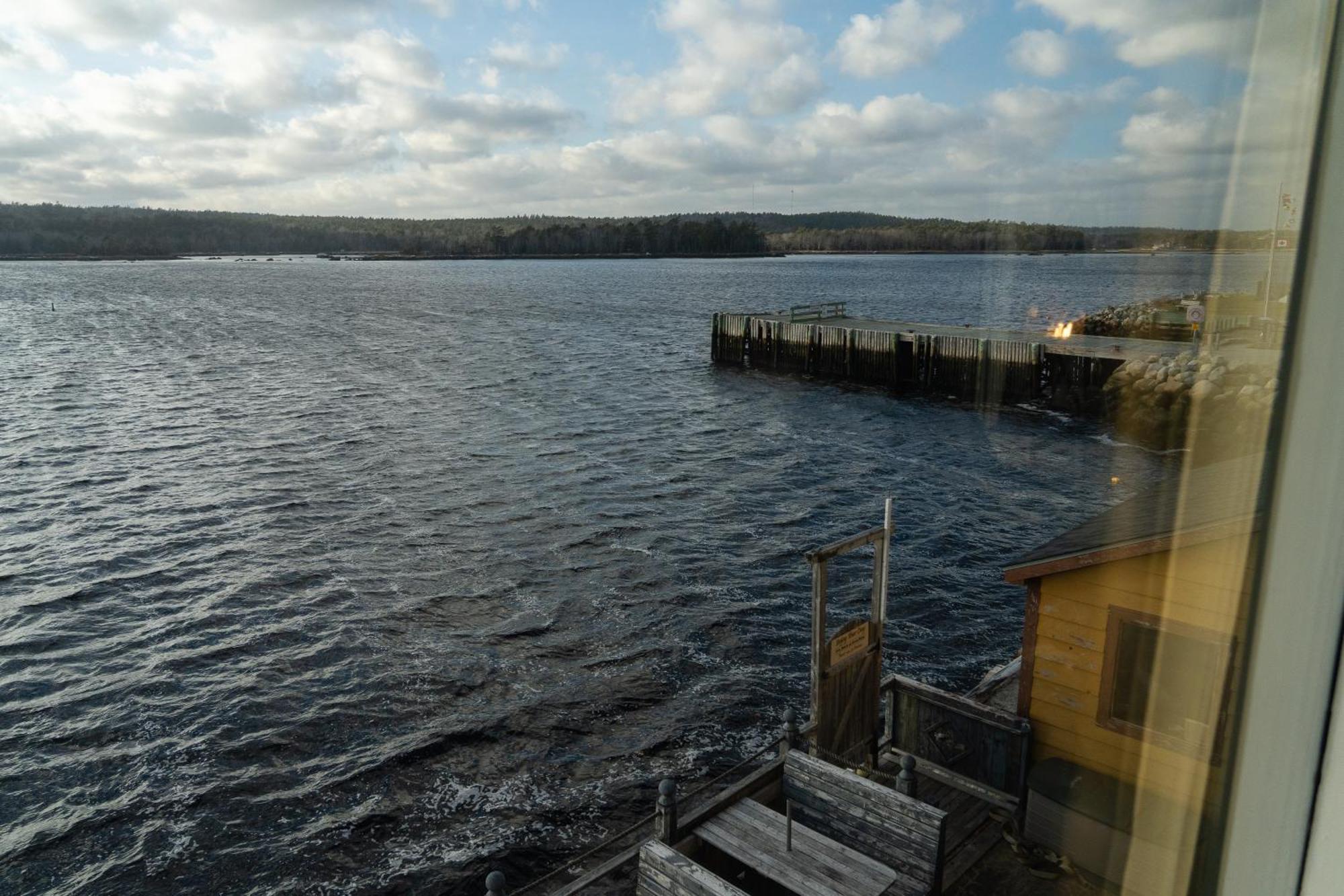 Albert'S Shelburne Bagian luar foto