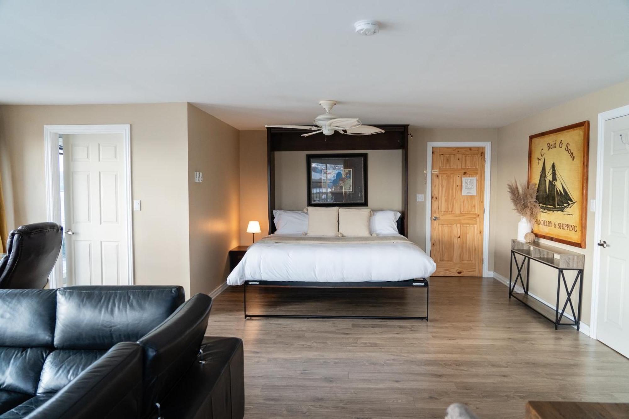 Albert'S Shelburne Bagian luar foto