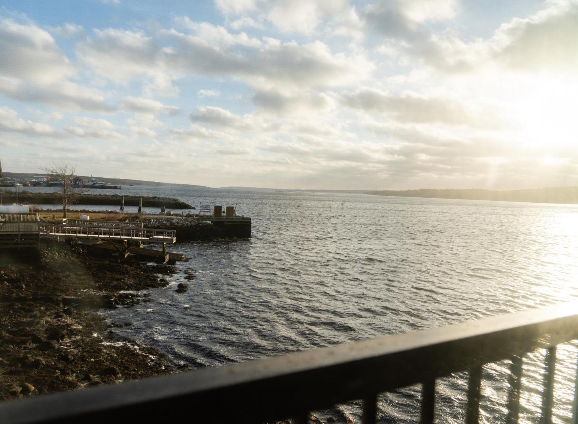 Albert'S Shelburne Bagian luar foto
