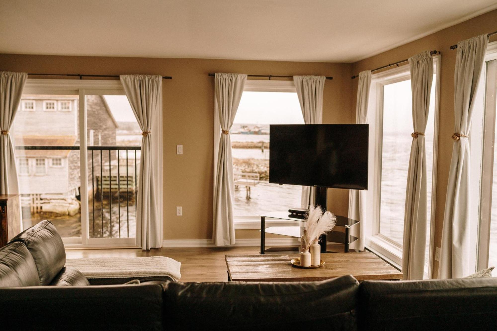 Albert'S Shelburne Bagian luar foto